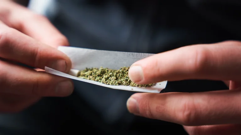 How to Roll the Perfect Joint Every Time